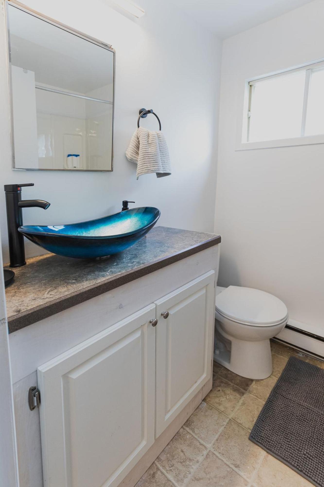 Avenir Centre Suite - Near Nbcc, Moncton Hospital, Airport Монктън Екстериор снимка